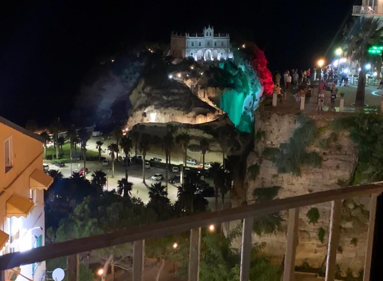 B&B Island Vista Mare Tropea Exterior photo