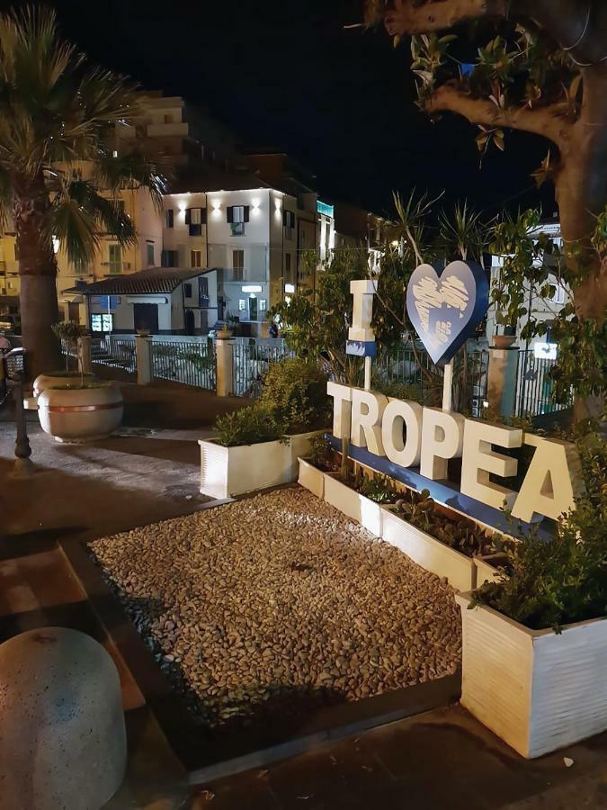 B&B Island Vista Mare Tropea Exterior photo